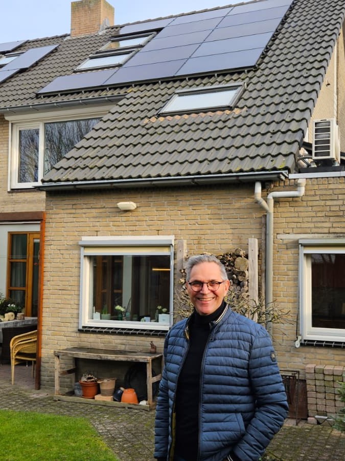 Energiecoach-Hans-bij-zijn-woning-2